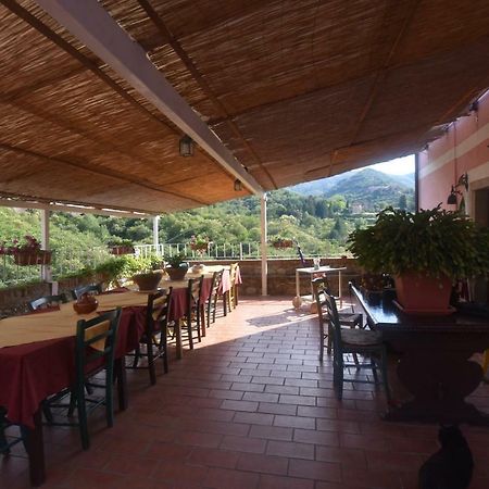 Agriturismo Locanda Del Papa La Spezia Luaran gambar