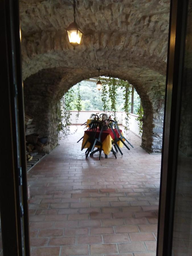 Agriturismo Locanda Del Papa La Spezia Luaran gambar