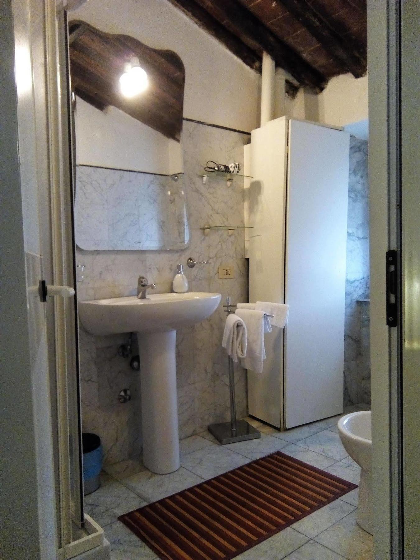 Agriturismo Locanda Del Papa La Spezia Luaran gambar